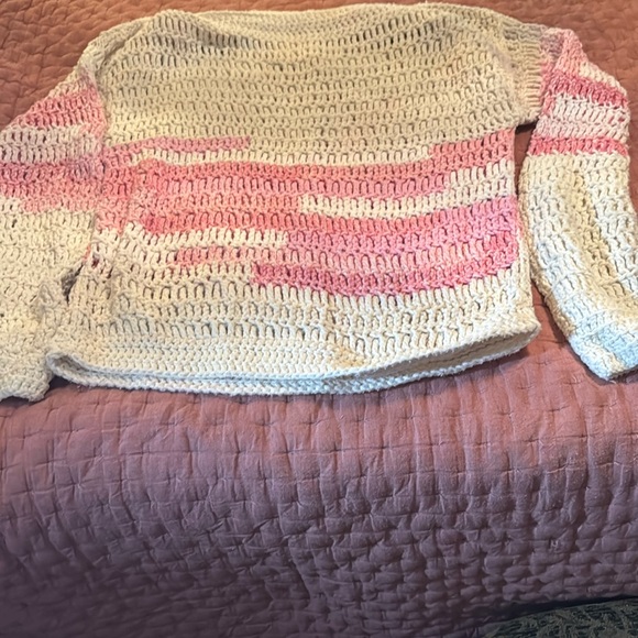 Handmade crochet sweater - Picture 1 of 3